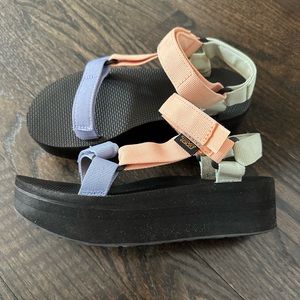 Teva Universal Flatform sandals